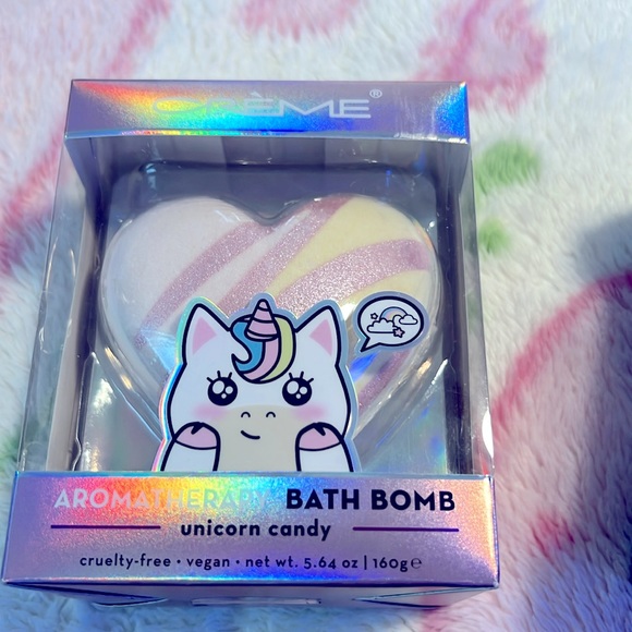 Hello Kitty Other - The Creme Shop 3D Aromatherapy Fizzy Bath Bomb - Unicorn